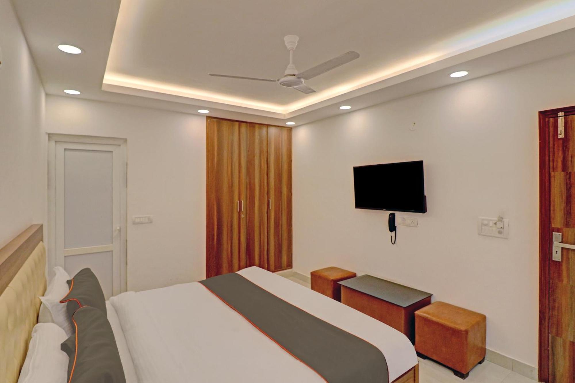 Collection O Spot Light Near Tughlakabad Station Metro Station Hotel Indraprast Luaran gambar