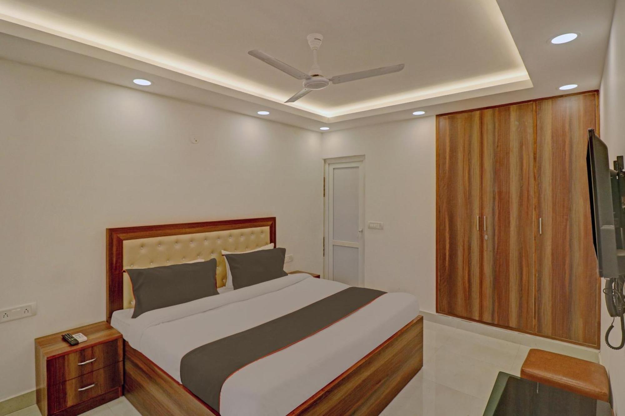 Collection O Spot Light Near Tughlakabad Station Metro Station Hotel Indraprast Luaran gambar